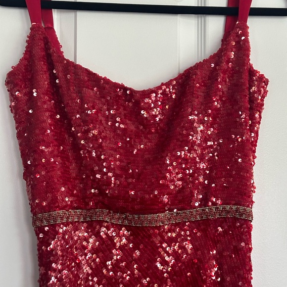 Markarian Moda Operandi Exclusive Sequined Midi Dress - Picture 14 of 14